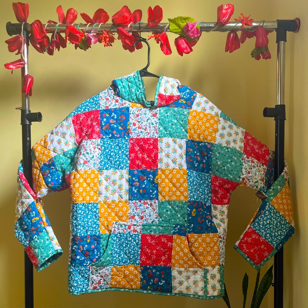 Vintage handmade quilted colorful sweater hoodie